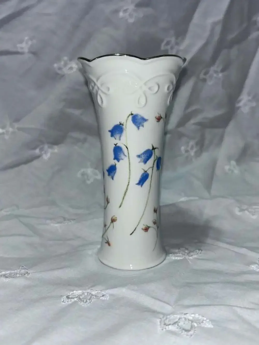 Lenox Ivory Porcelain Bud Vase with Bluebells and Gold Trim